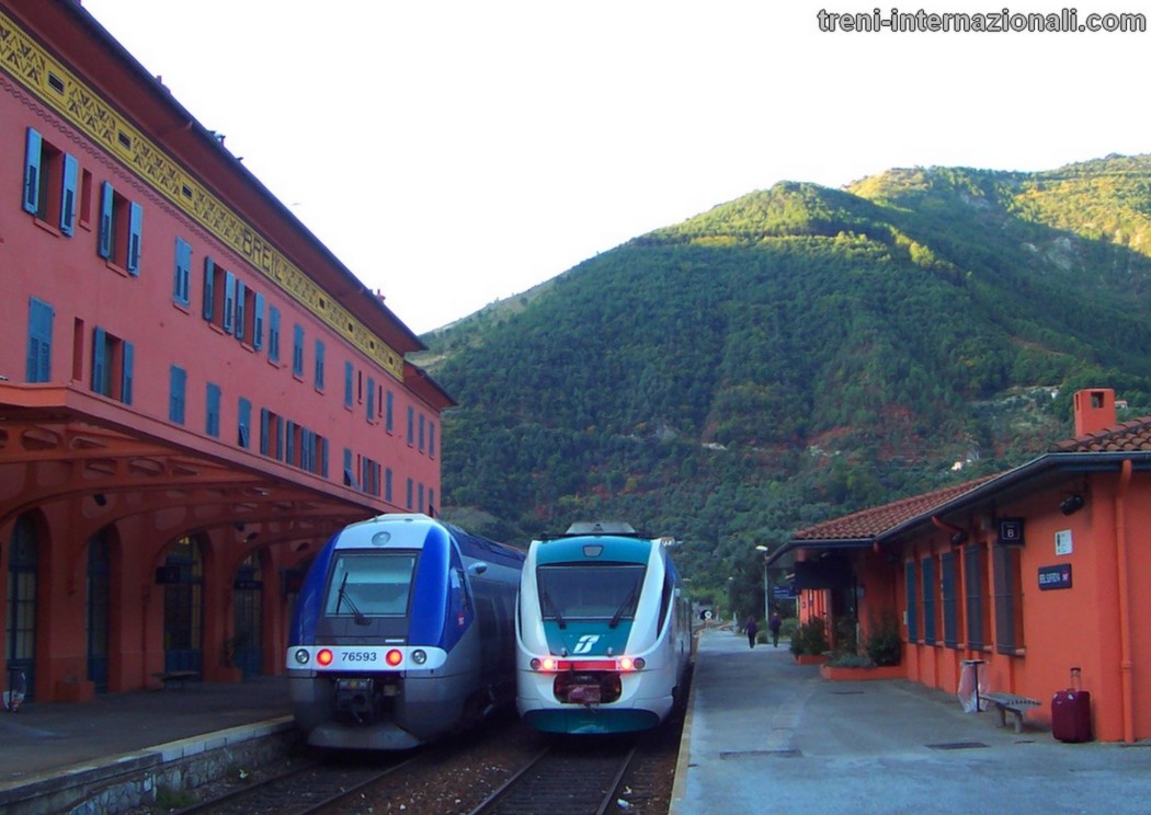 A Breil sur Roya treno da Nizza e treno Cuneo - Ventimiglia