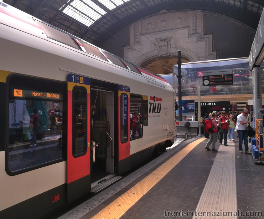 Treno RegioExpress Tilo per Mendrisio a Milano