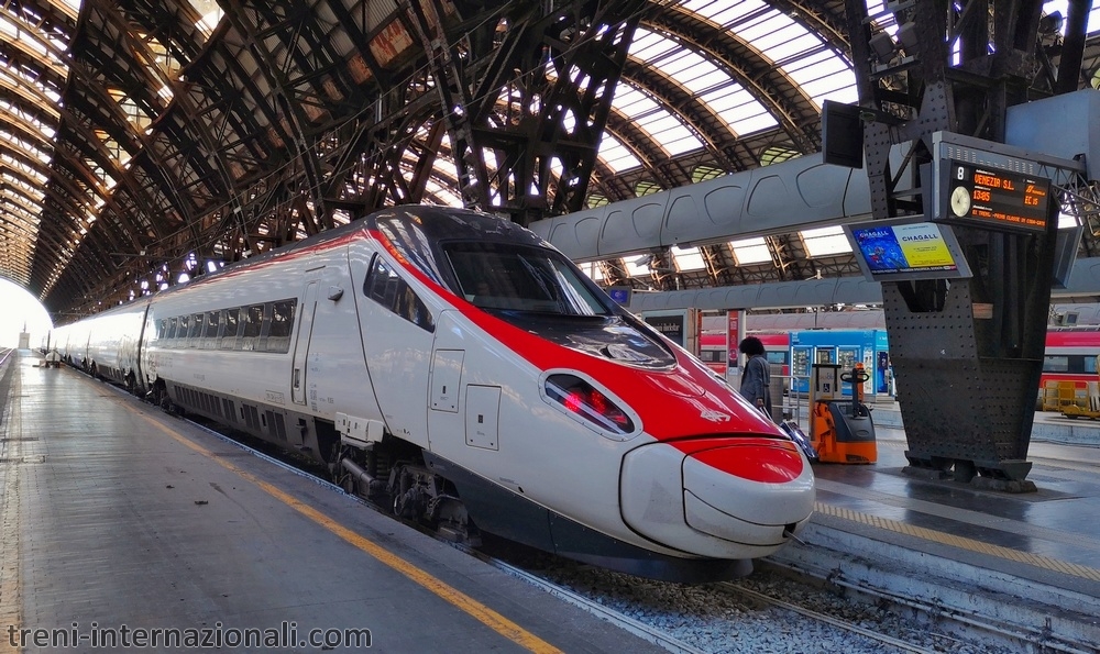 Treno EuroCity Zurigo - Venezia a Milano