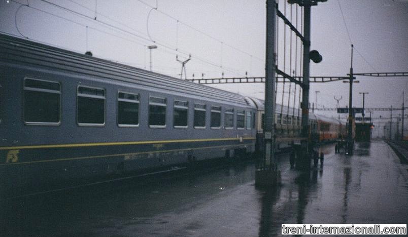 Treno Intercity "Monte Rosa" Milano - Ginevra a Sion